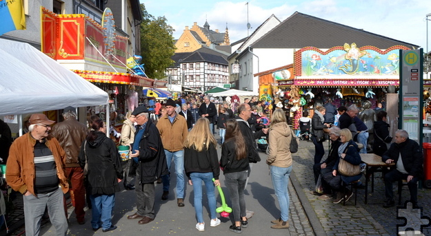 Erneut durften die Veranstalter des 30. historischen Handwerkermarktes in Kommern Tausende Besucher willkommen heißen. Foto: Cedric Arndt/pp/Agentur ProfiPress